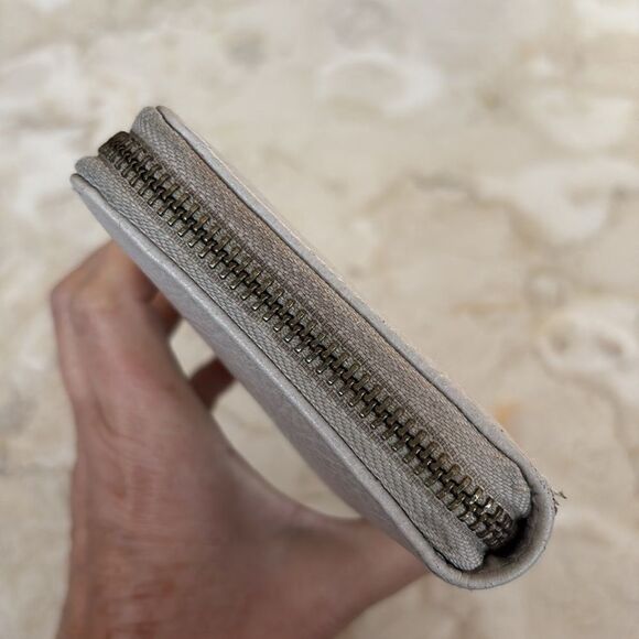 Matt & Nat Central Purity Collection Vegan Zippered Wallet - Picture 4 of 11